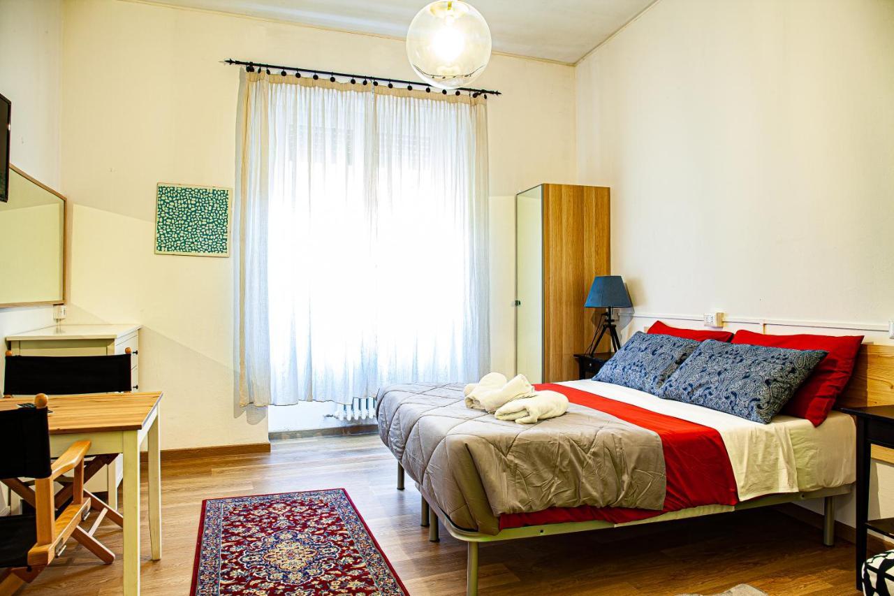 Apartamento A Due Passi Dal Duomo Milán Exterior foto